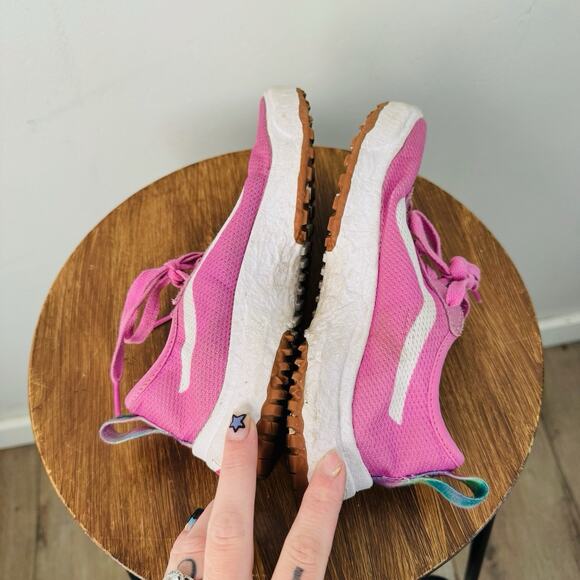 Vans Ultrarange VR3 Pink Sneakers Girls Size 2 - Picture 7 of 9